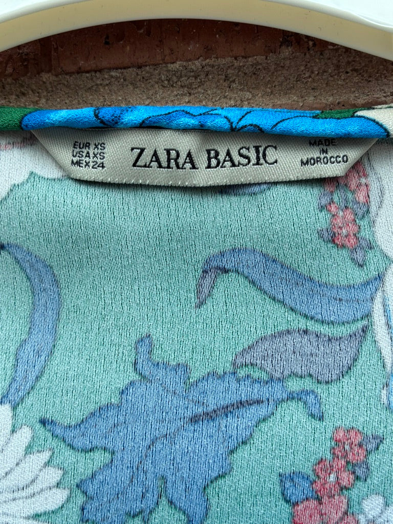 Zara Basic Green Floral Boat Neck Blouse with Pearl Details Size ES